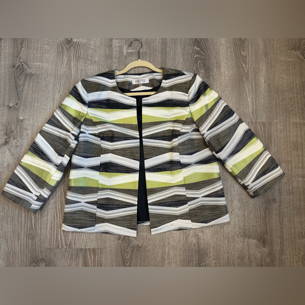 Beautiful Kasper suit jacket size 16